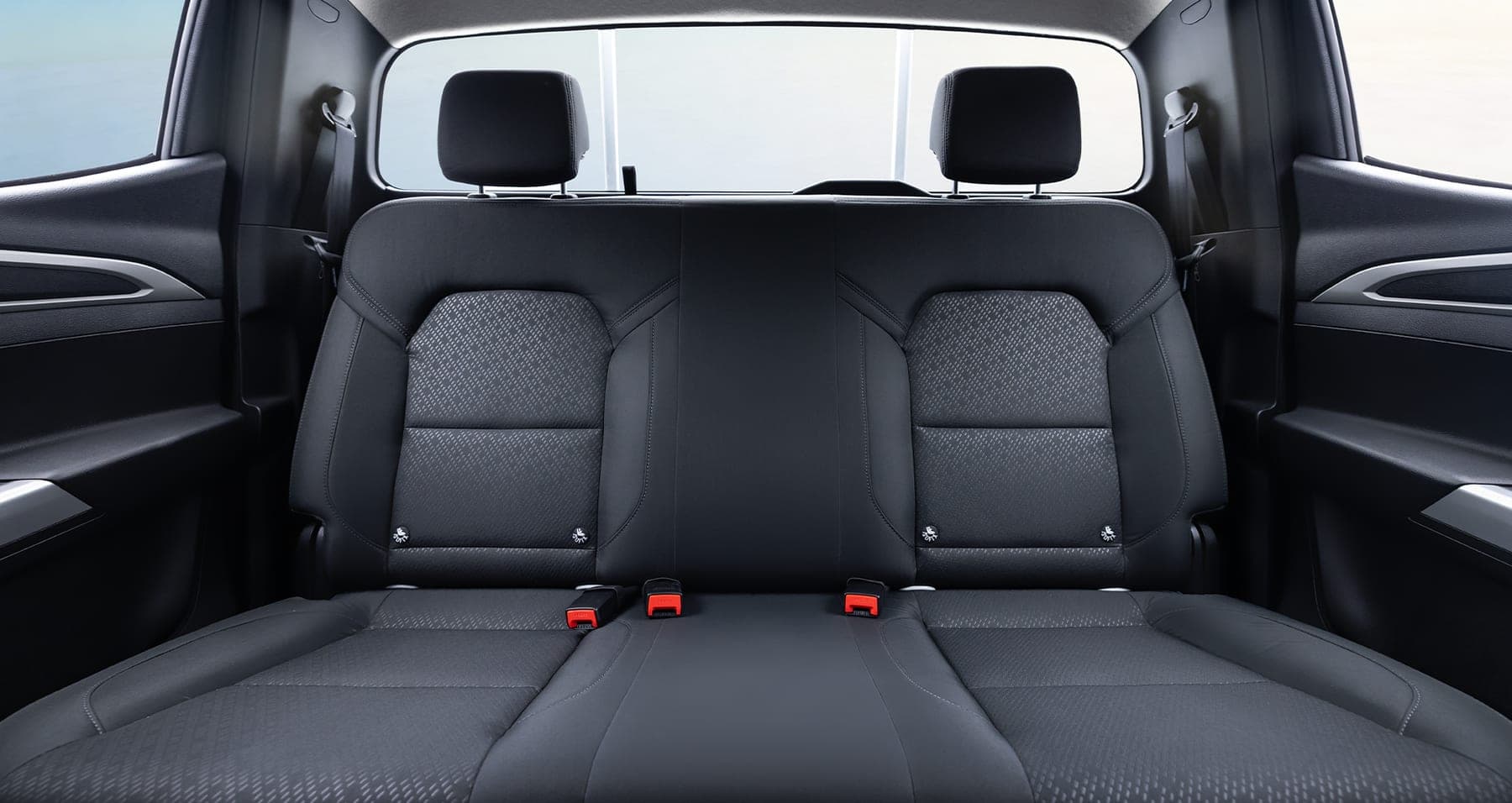 2026 MAXUS T60 — Double Cab Pickup Truck for export, second-row seating