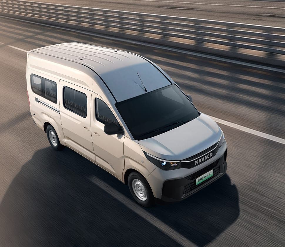 2026 MAXUS Lingsheng V100 Electric Van — Wide-Body Electric Cargo Van for export, front three-quarter view in motion